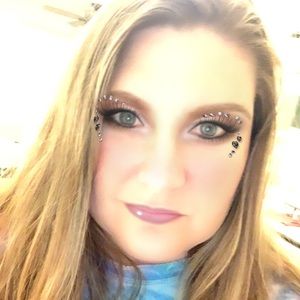 Meet your Posher, Kristal